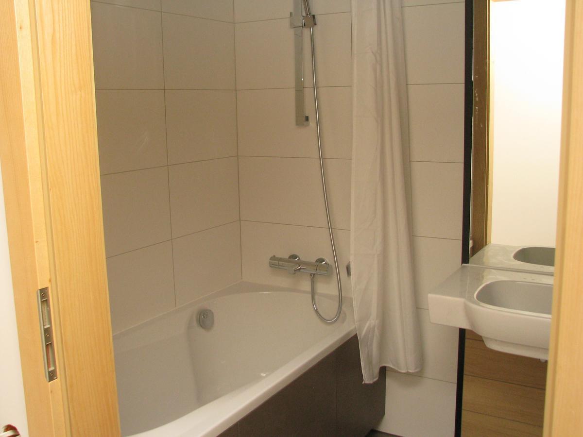 Rezydencja Nad Jeziorem Pestkownica Chambre photo