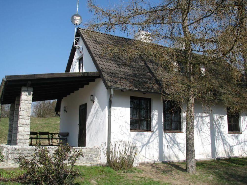 Rezydencja Nad Jeziorem Pestkownica Extérieur photo